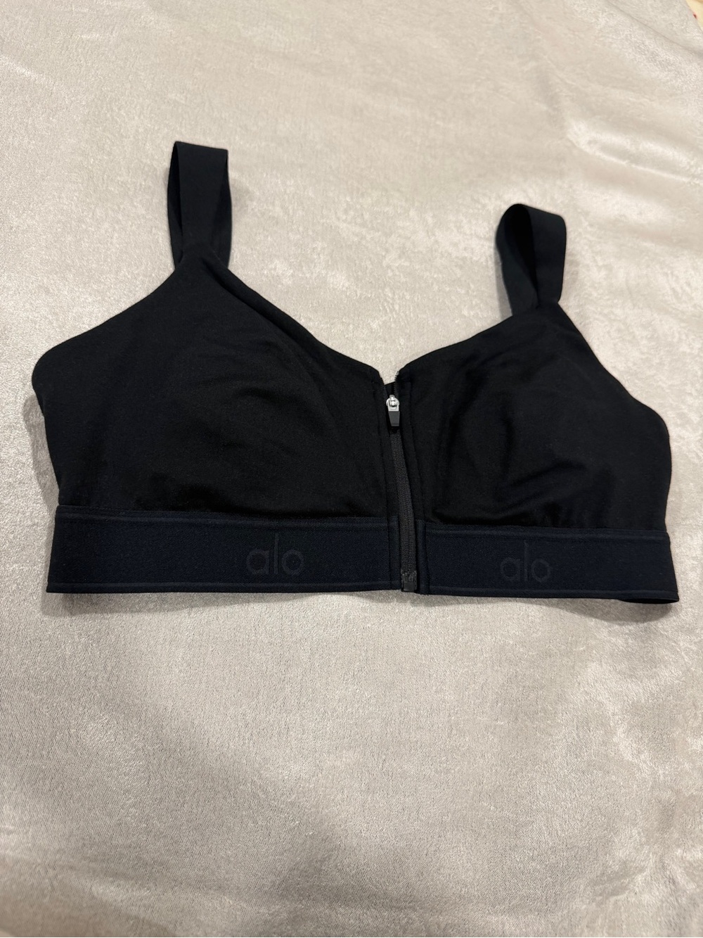 ALO Yoga Black Front-Zip Sports Bra